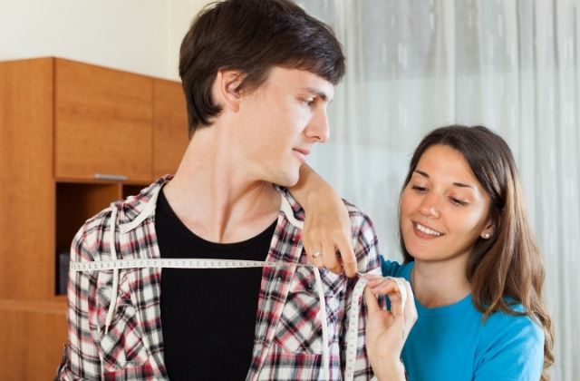 肩幅を小さくする方法